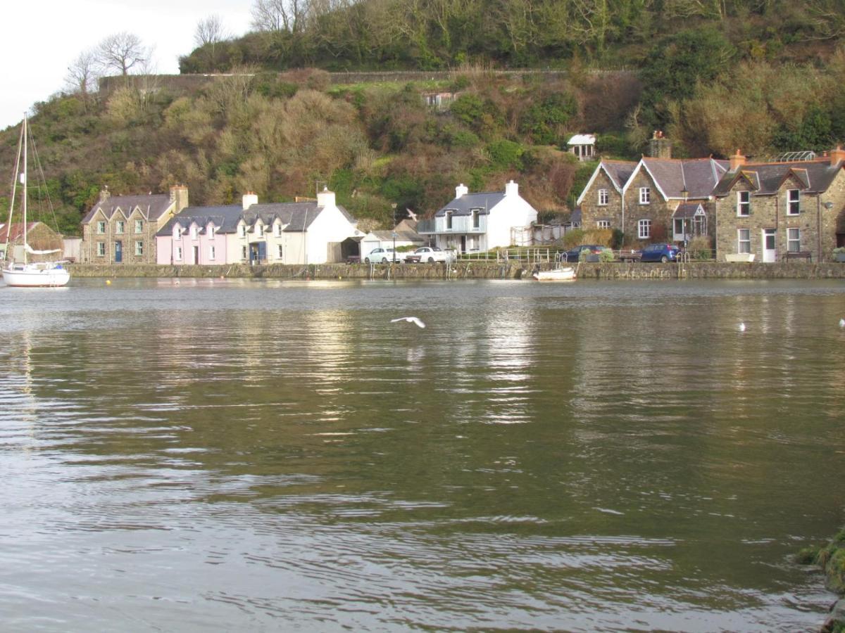 Ty Nain, Newport, Pembrokeshire Villa Newport  Luaran gambar